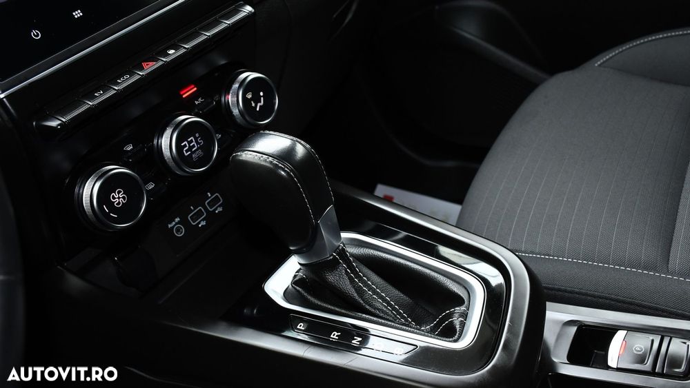 Renault Arkana E-TECH 145 Evolution - 20