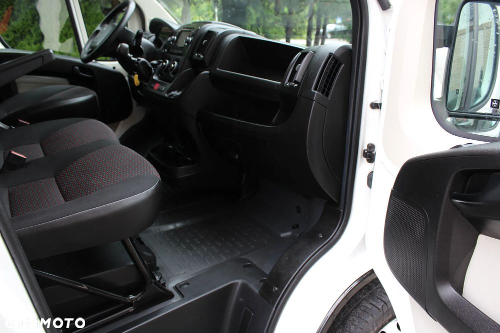 Peugeot Boxer - 24