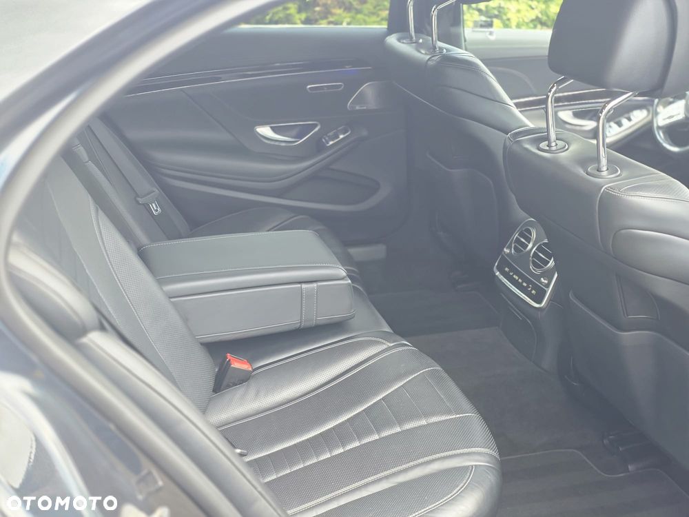 Mercedes-Benz Klasa S 400 d 4-Matic L 9G-TRONIC - 12
