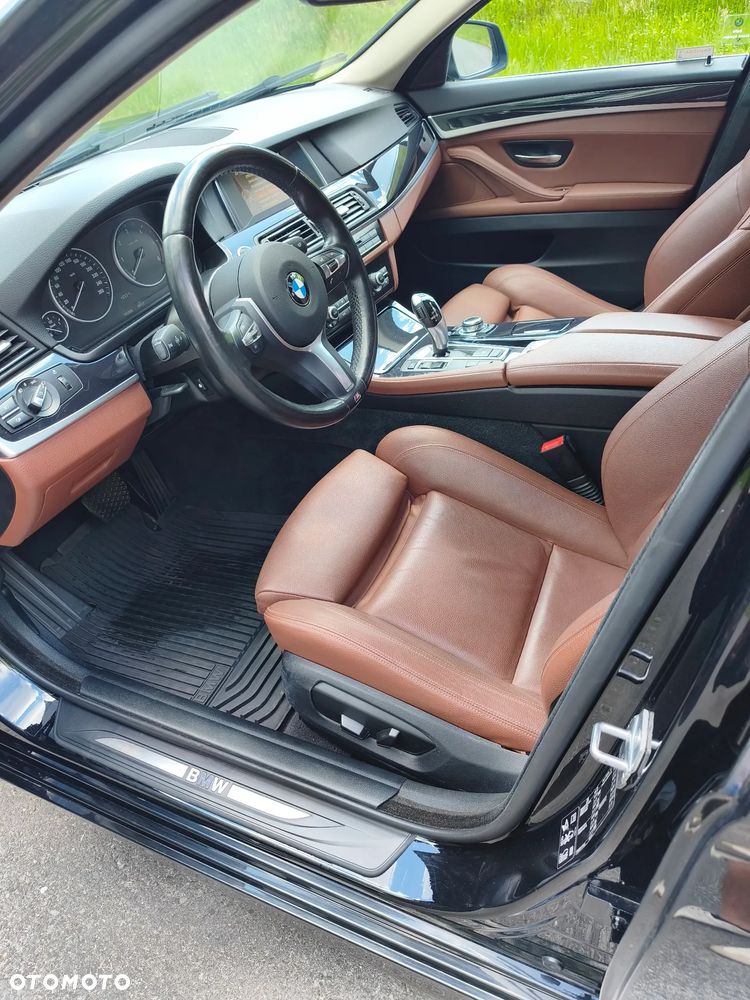 BMW Seria 5 520d - 30