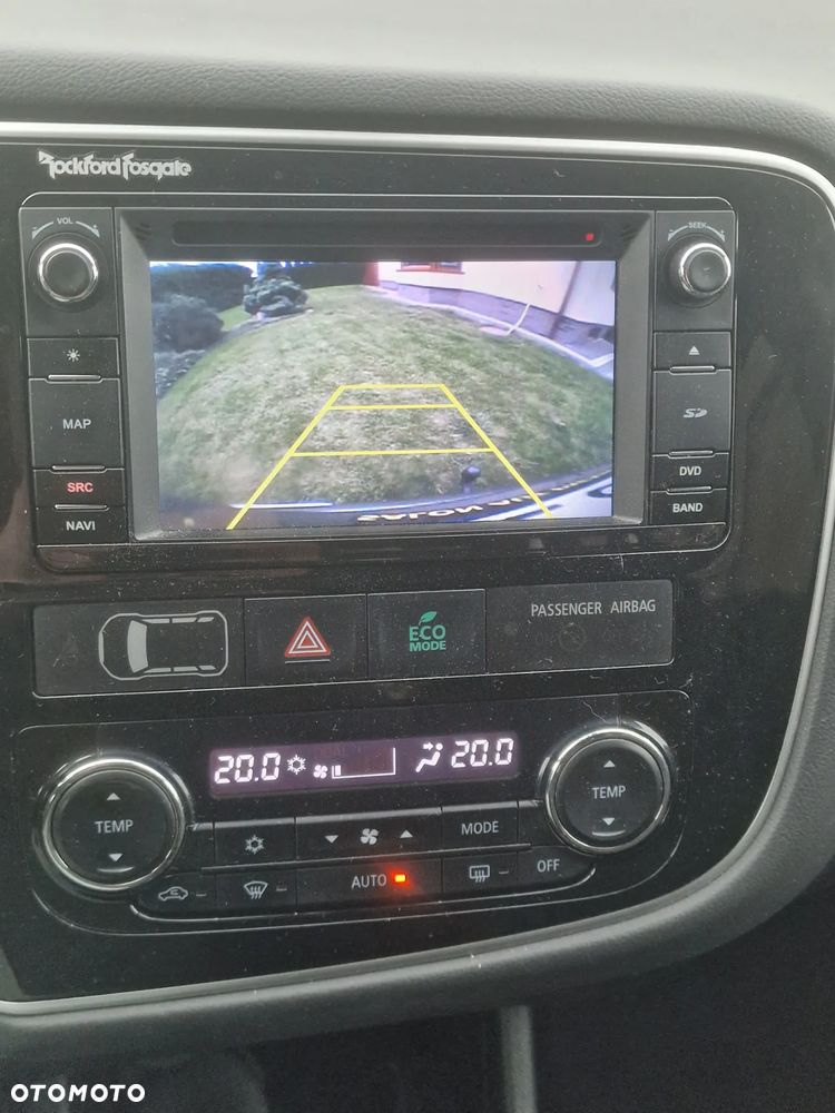 Mitsubishi Outlander 2.2 DID Intense + - 6