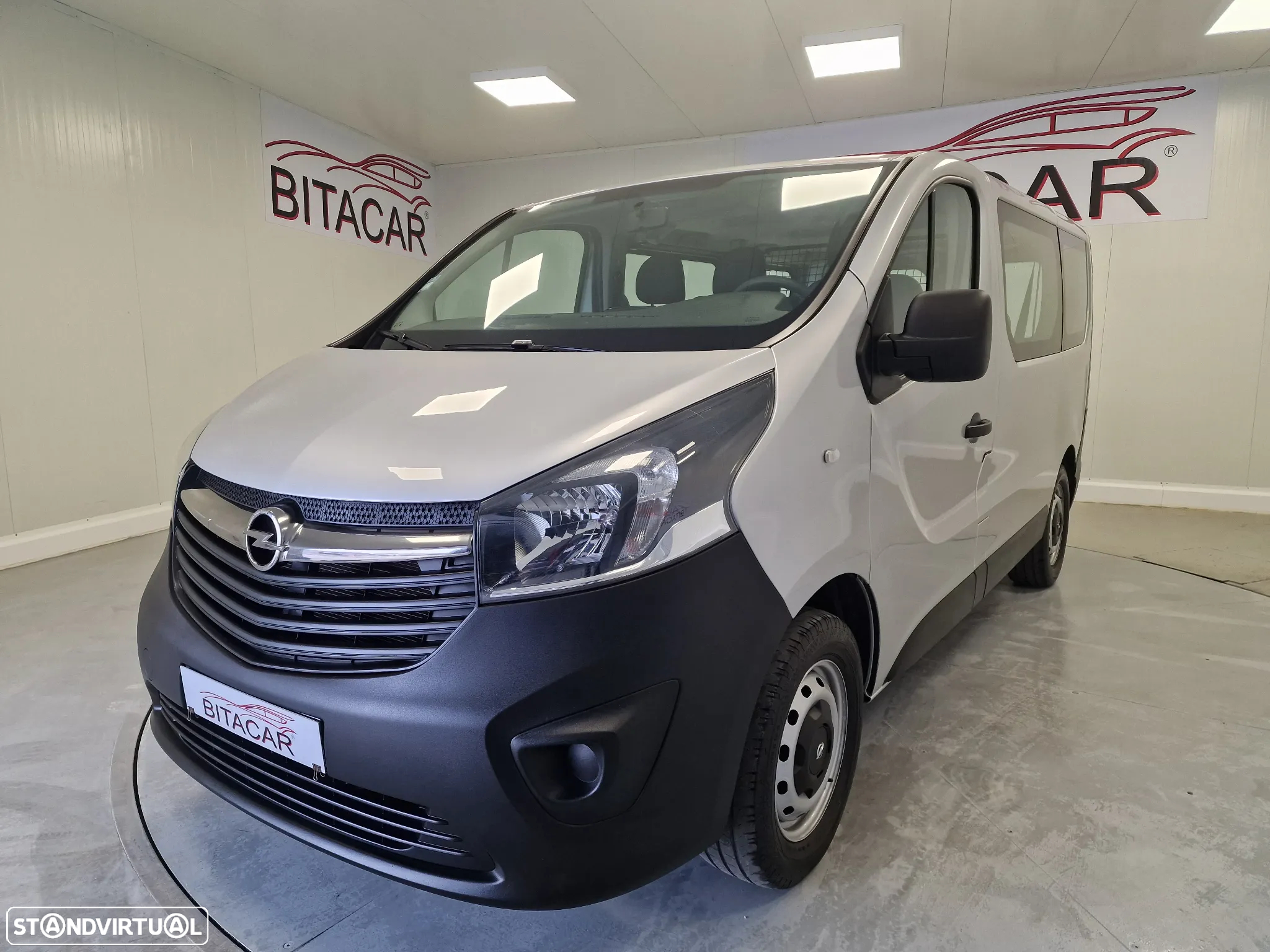 Opel VIVARO COMBI 1.6 CDTI L1H1 APENAS 28.000KMS - 11