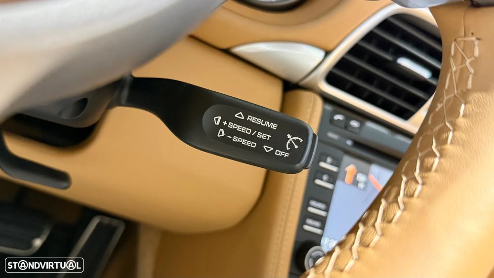 Porsche 911 (997) Carrera 4 S PDK - 28