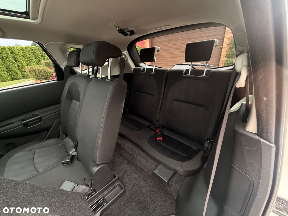 Nissan Qashqai+2 2.0 Visia - 25