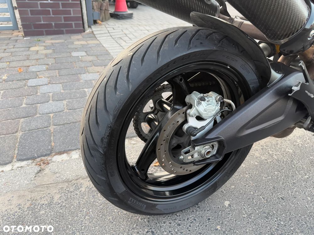 Ducati Monster - 26