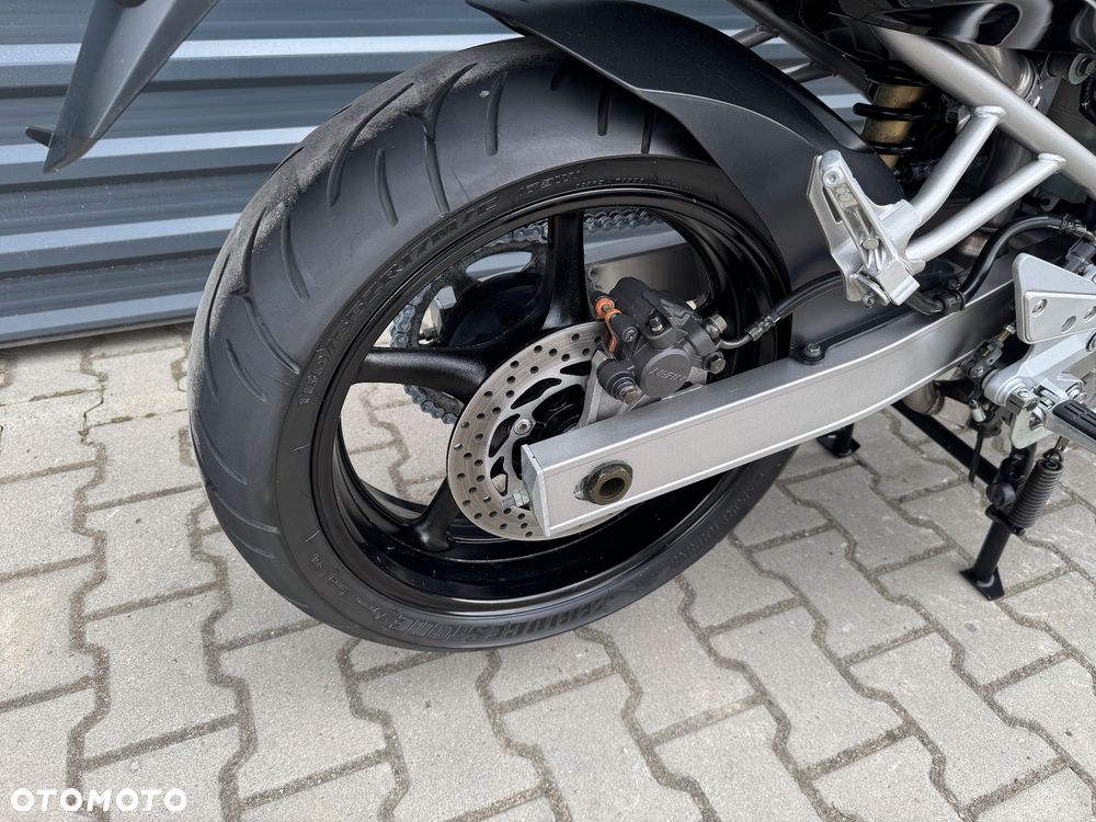 Yamaha FZ6 - 13