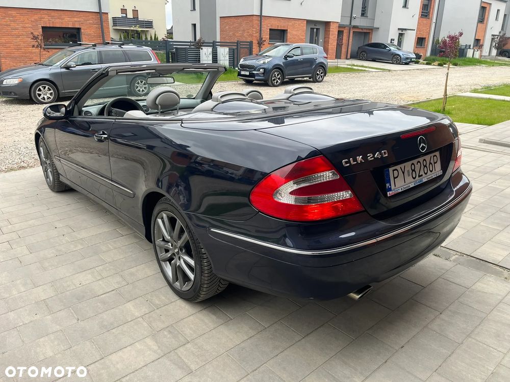 Mercedes-Benz CLK - 17
