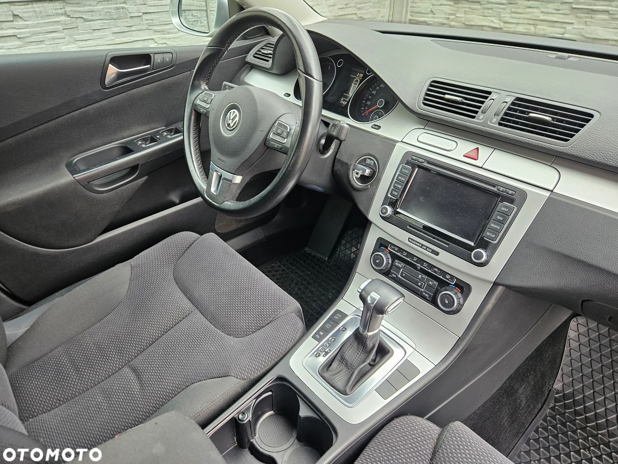 Volkswagen Passat Variant 2.0 TDI DPF DSG Comfortline - 19