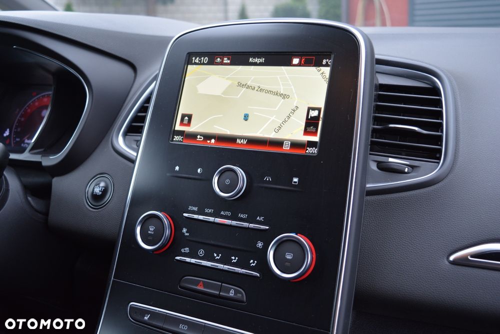 Renault Grand Scenic - 12