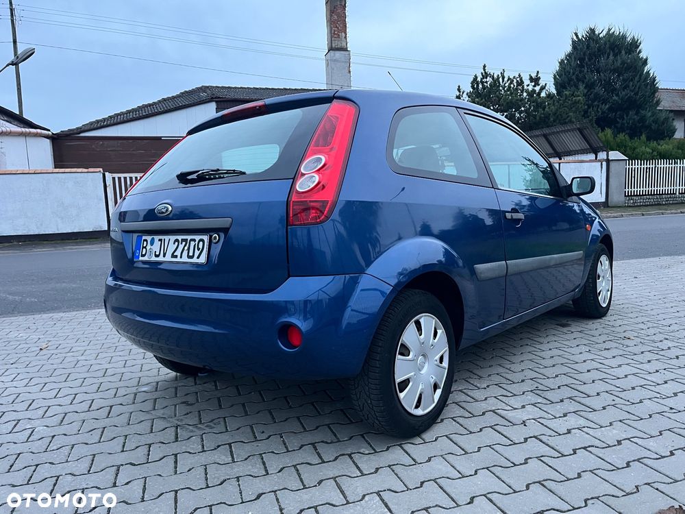 Ford Fiesta - 7