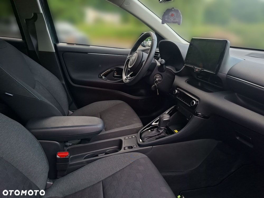 Toyota Yaris Hybrid 1.5 Style - 9