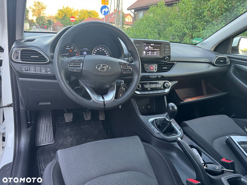 Hyundai i30 1.4 Fifa World Cup Edition - 16