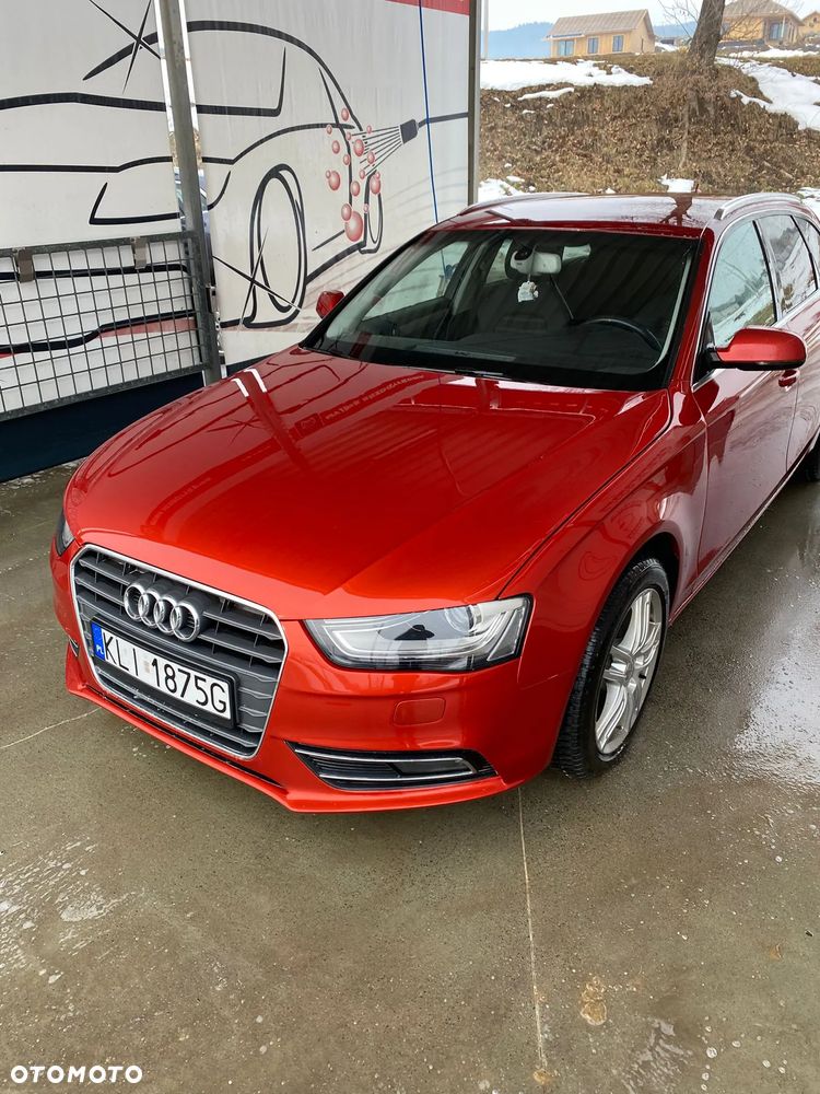 Audi A4 Avant 2.0 TDI DPF Ambiente - 2