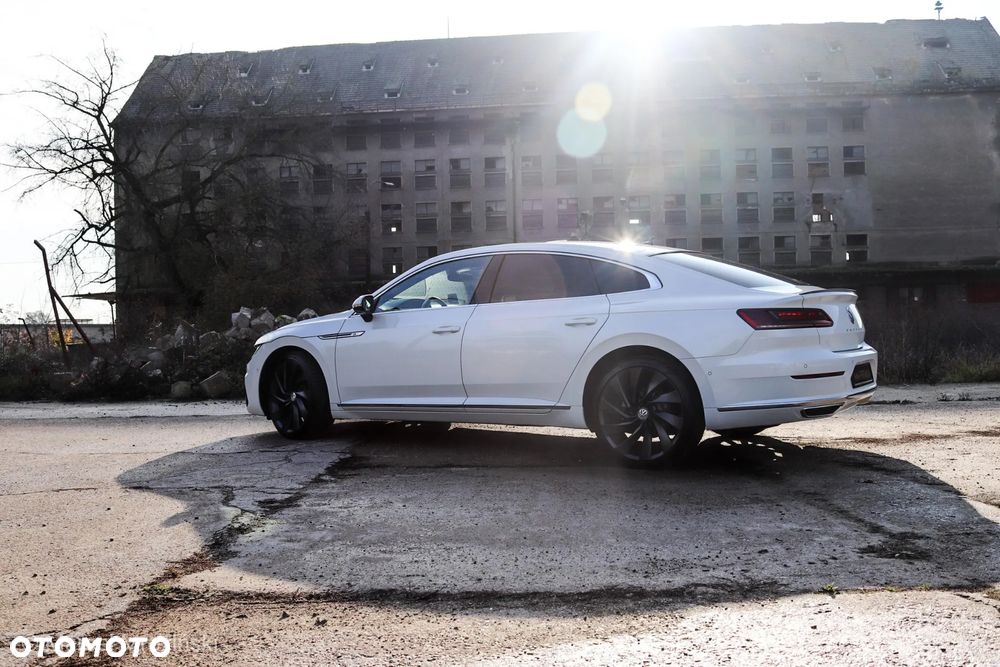 Volkswagen Arteon 2.0 TSI R-Line DSG - 9