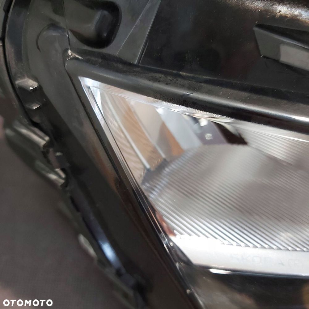 skoda kamiq lift full led przód strona prawa 655941016b - 3