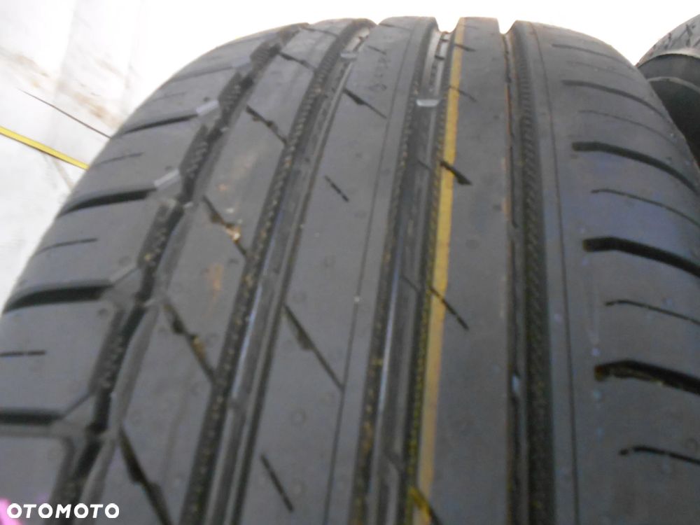 OPONY 225/70R16 NOKIAN WETPROOF SUV DOT 0921 9MM - 4