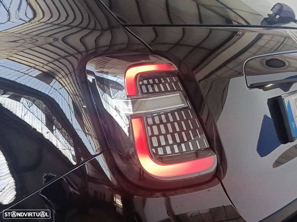 Fiat 600 1.2 Hybrid Pop - 26