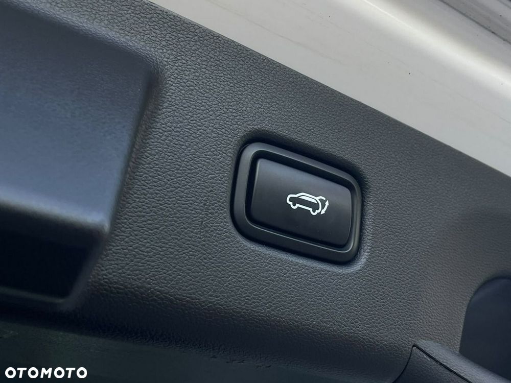Hyundai Tucson 1.6 T-GDi HEV Platinum 2WD - 18