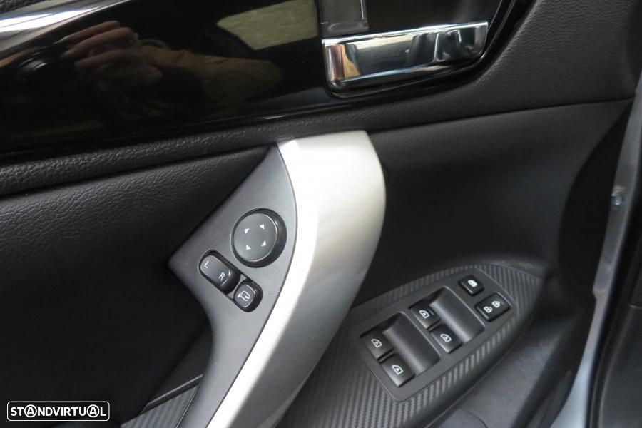 Mitsubishi Eclipse Cross 2.4 PHEV Black Edition - 22