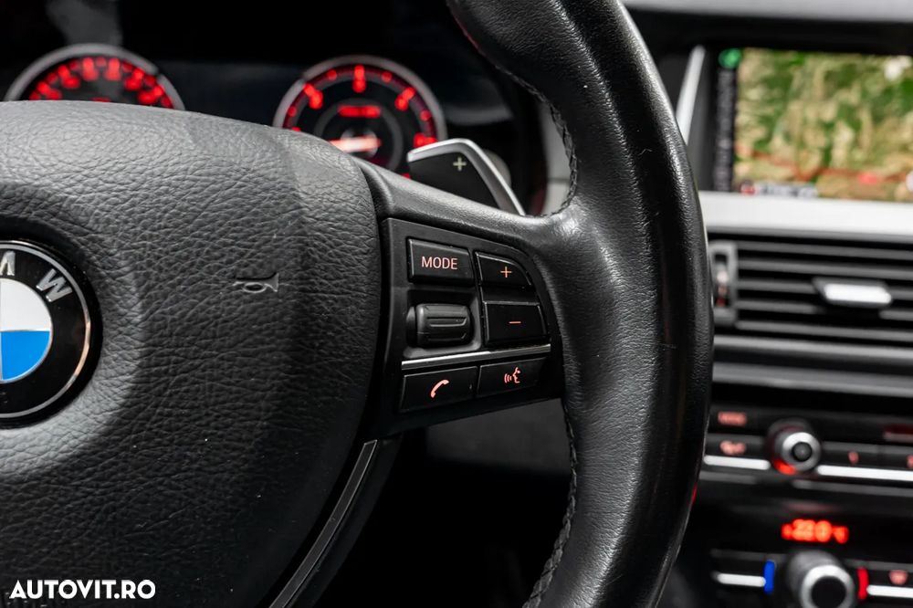 BMW Seria 5 520d xDrive Aut. Luxury Line - 35