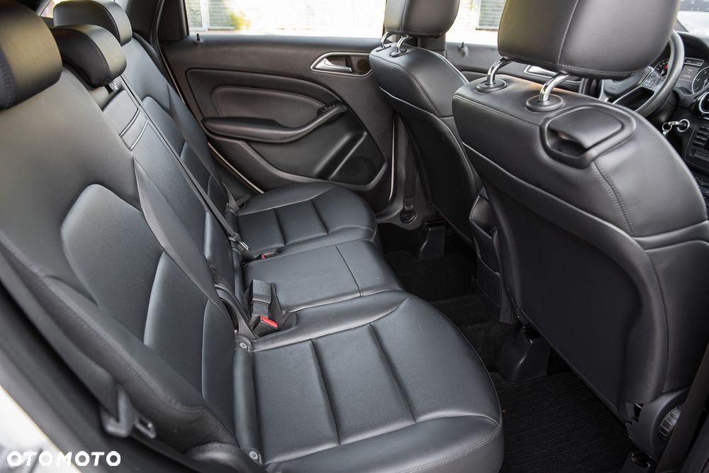 Mercedes-Benz Klasa B 180 CDI BlueEFFICIENCY Edition 1 - 28