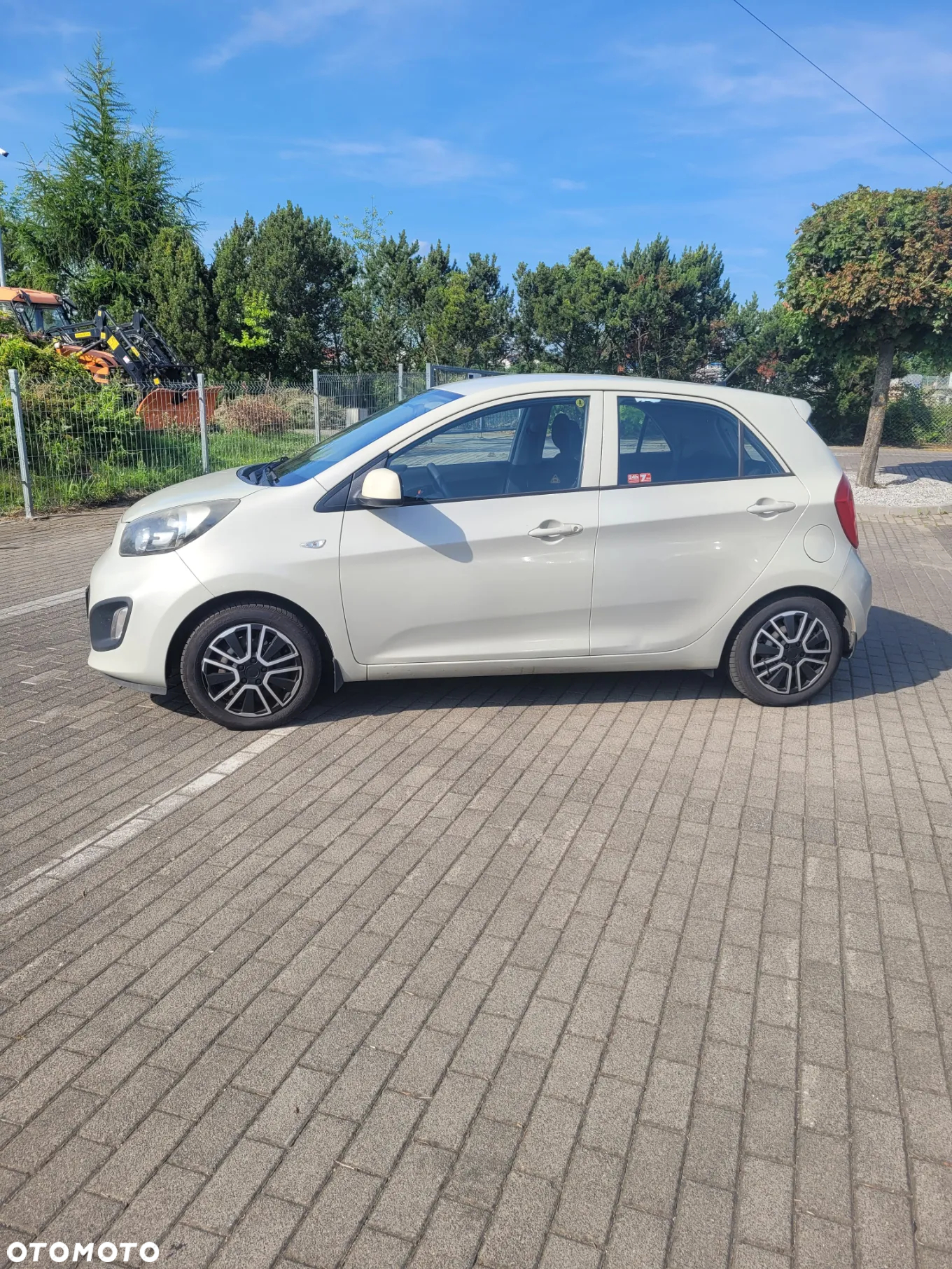 Kia Picanto 1.0 L - 4