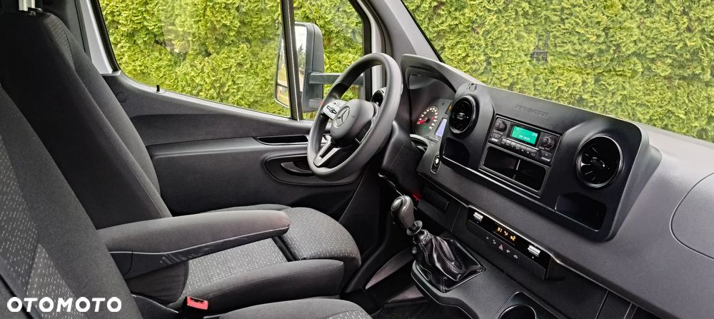Mercedes-Benz SPRINTER 317 MAXI KONTENER WINDA - 7