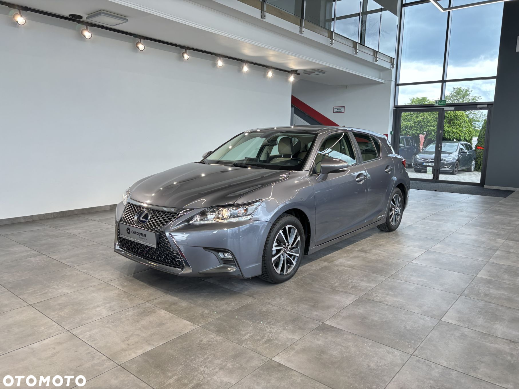 Lexus CT - 5