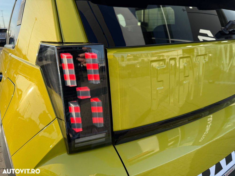 Fiat Grande Panda 1.2 MHEV La Prima - 16