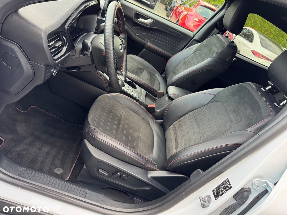 Ford Kuga 2.5 Duratec FHEV 4x4 ST-LINE X - 15