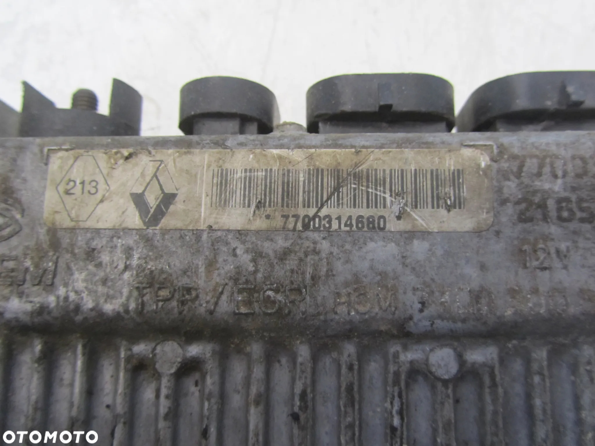renault master II sterownik silnika 7700314680 - 3