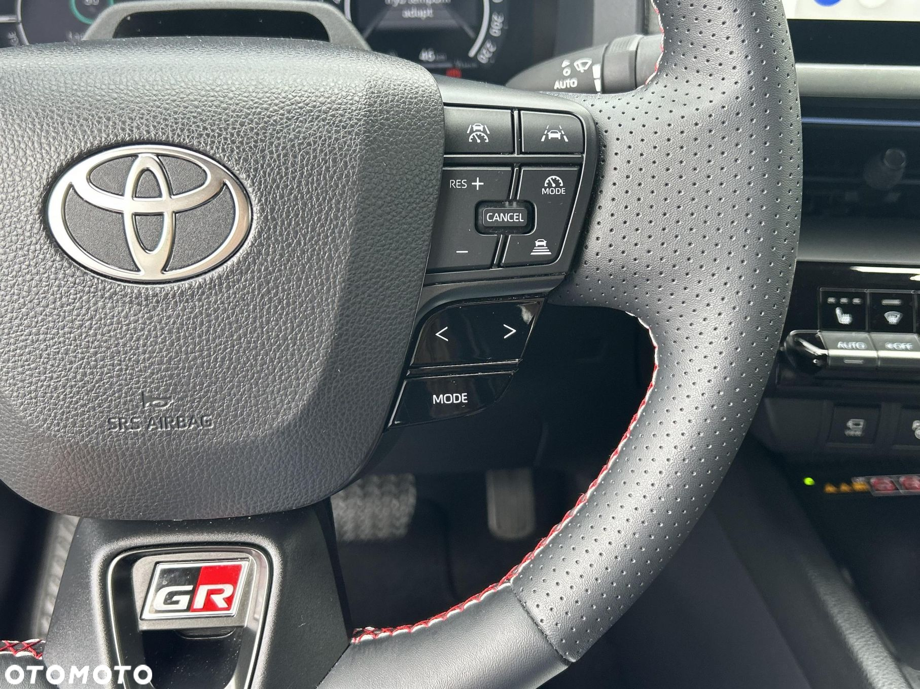 Toyota C-HR - 24