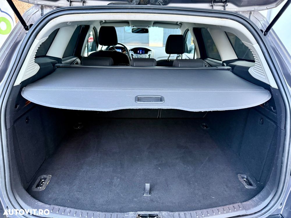 Ford Focus 1.6 EcoBoost Start Stop Titanium - 10