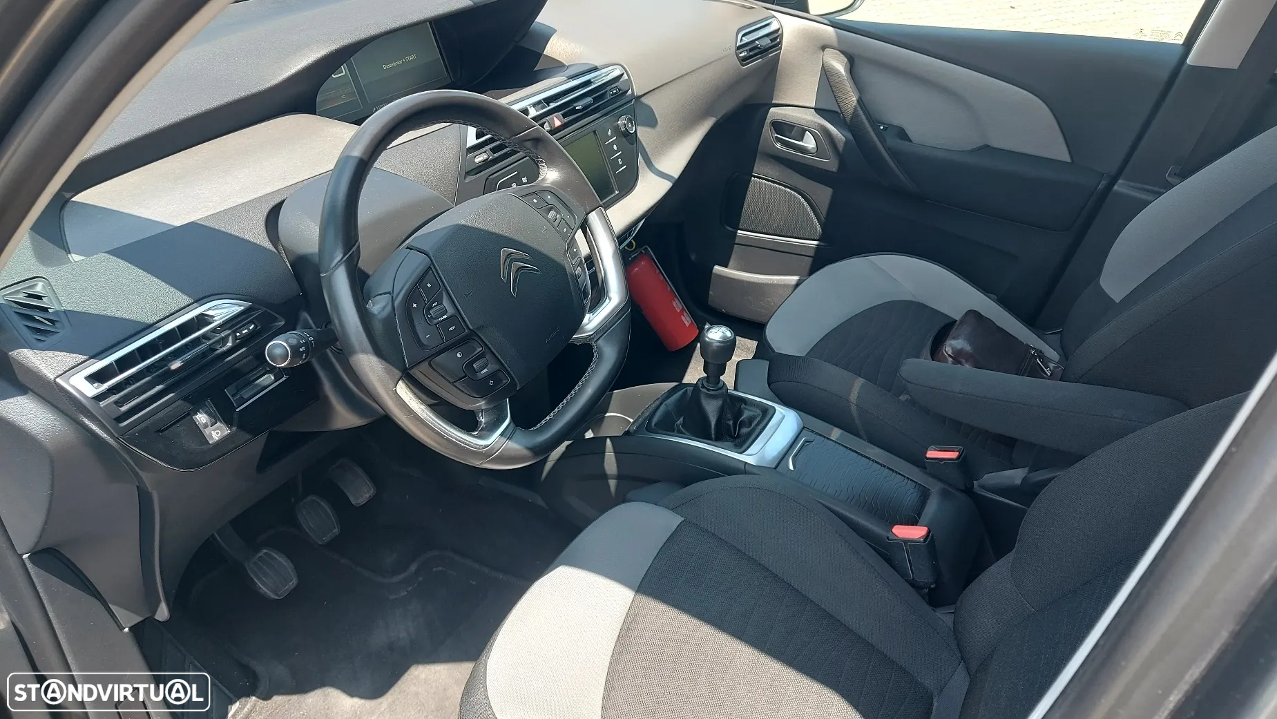 Citroën C4 Picasso PureTech 130 Stop&Start SELECTION - 6