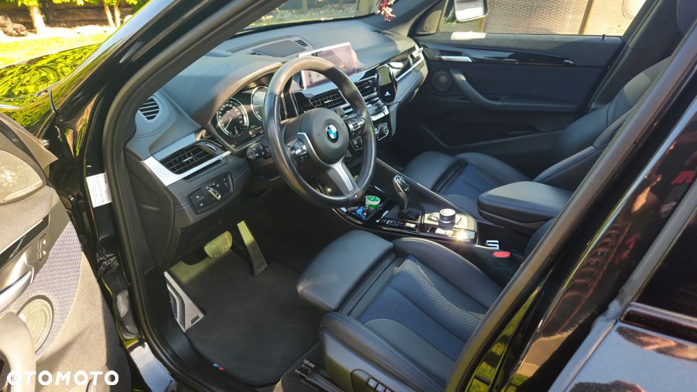 BMW X1 xDrive20i M Sport - 21