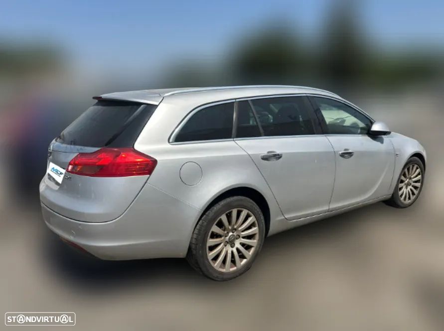 Opel Insignia A Sports Tourer 2.0 CDTI ref A20DTH de 2010 para peças - 4