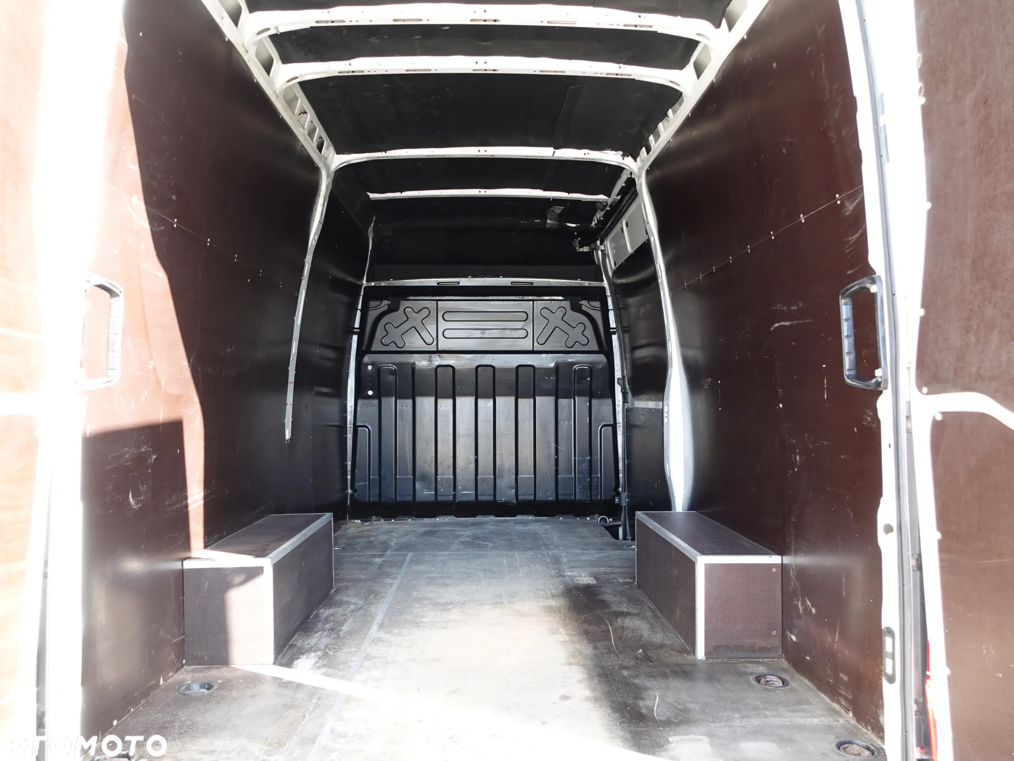 Iveco 35S13 - 27