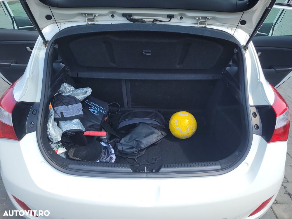 Hyundai i30 1.4 MPi Classic - 31