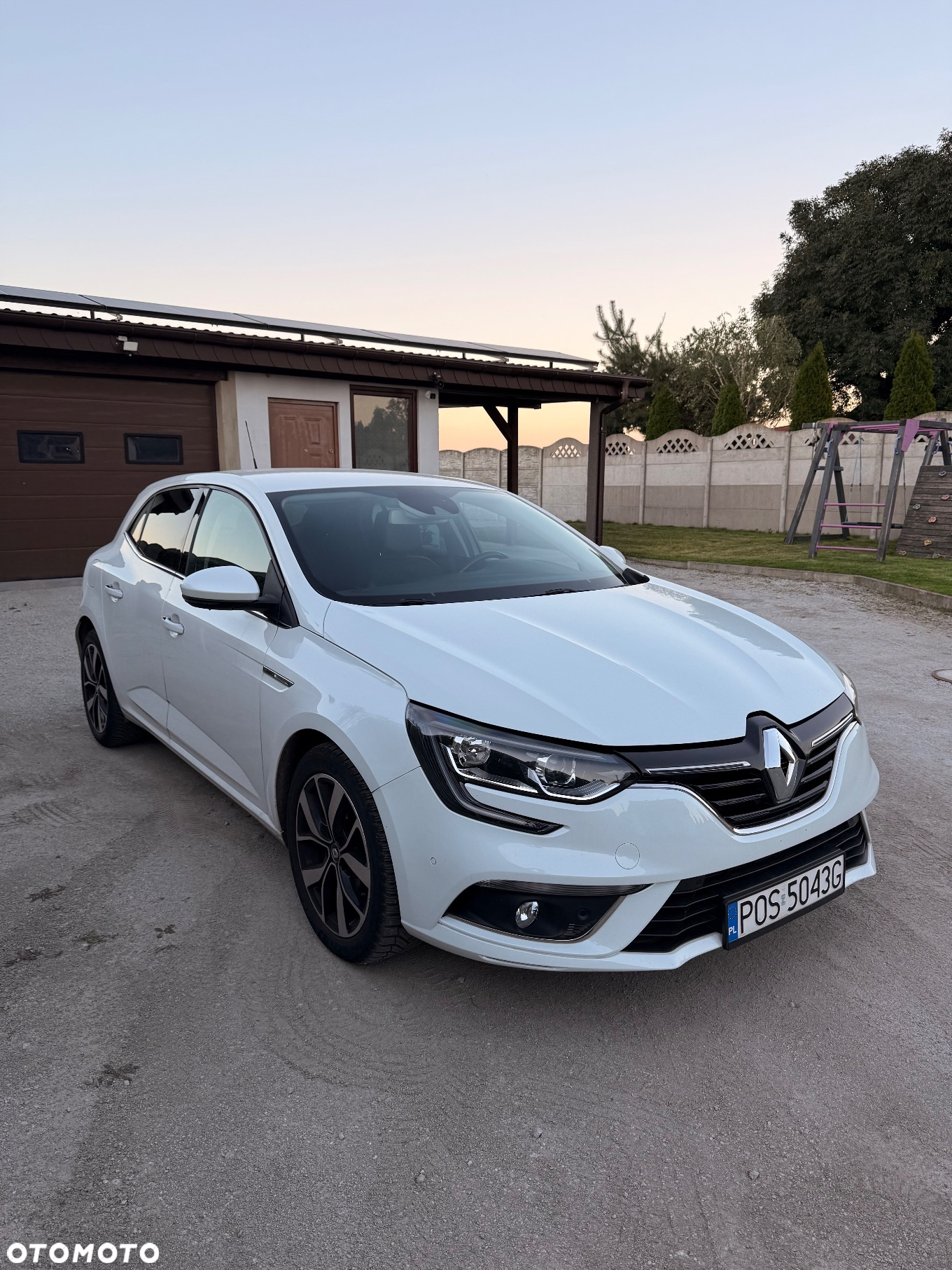 Renault Megane ENERGY TCe 130 BOSE EDITION - 5
