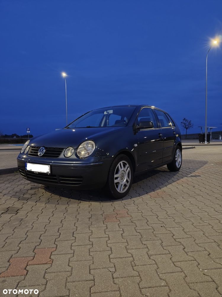 Volkswagen Polo - 1