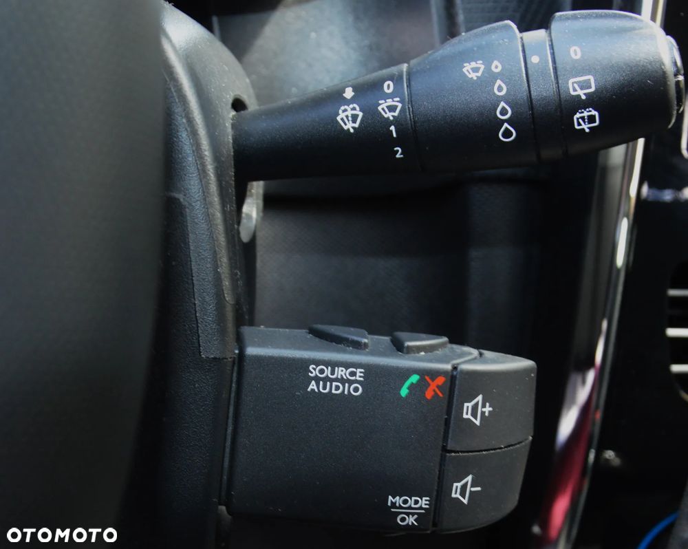 Renault Clio - 18