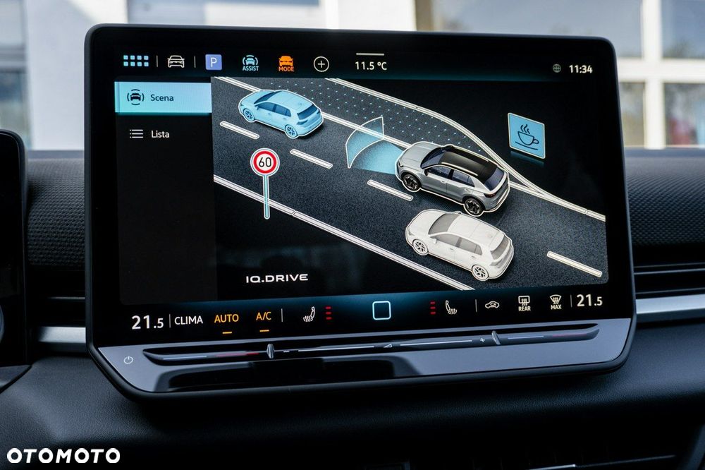 Volkswagen T-Roc - 36