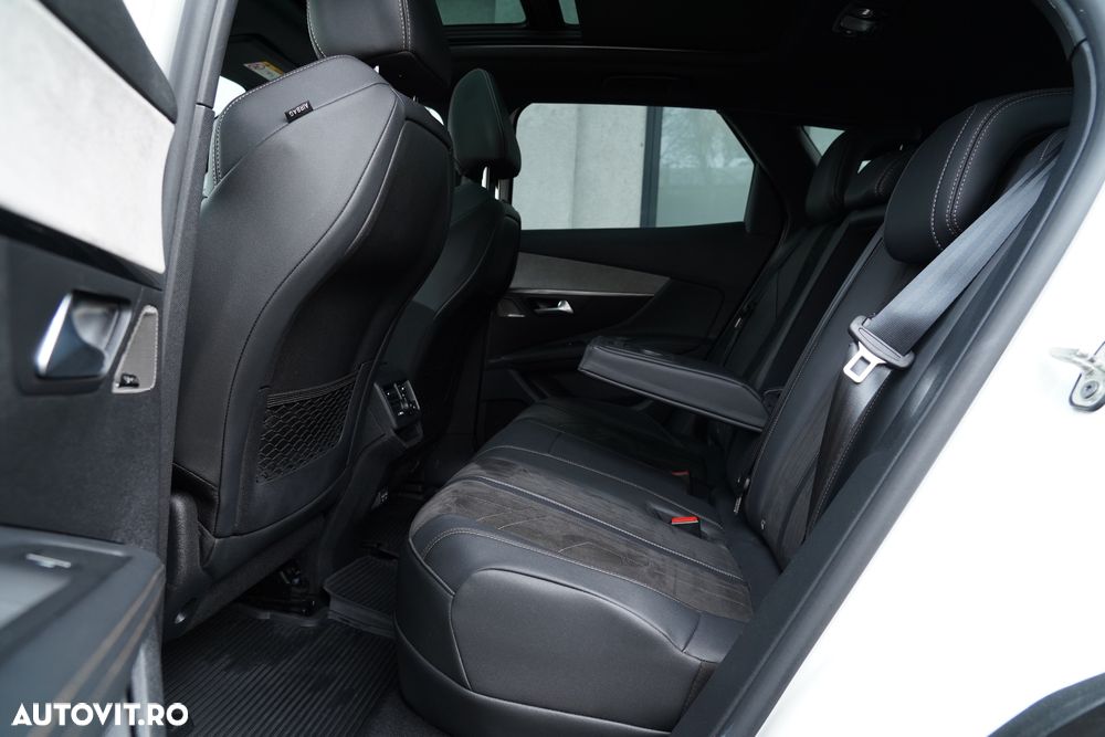 Peugeot 3008 PHEV EAT8 GT Pack - 22