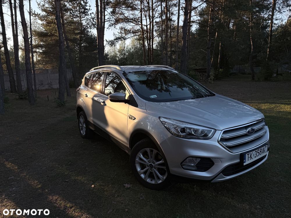 Ford Kuga - 1
