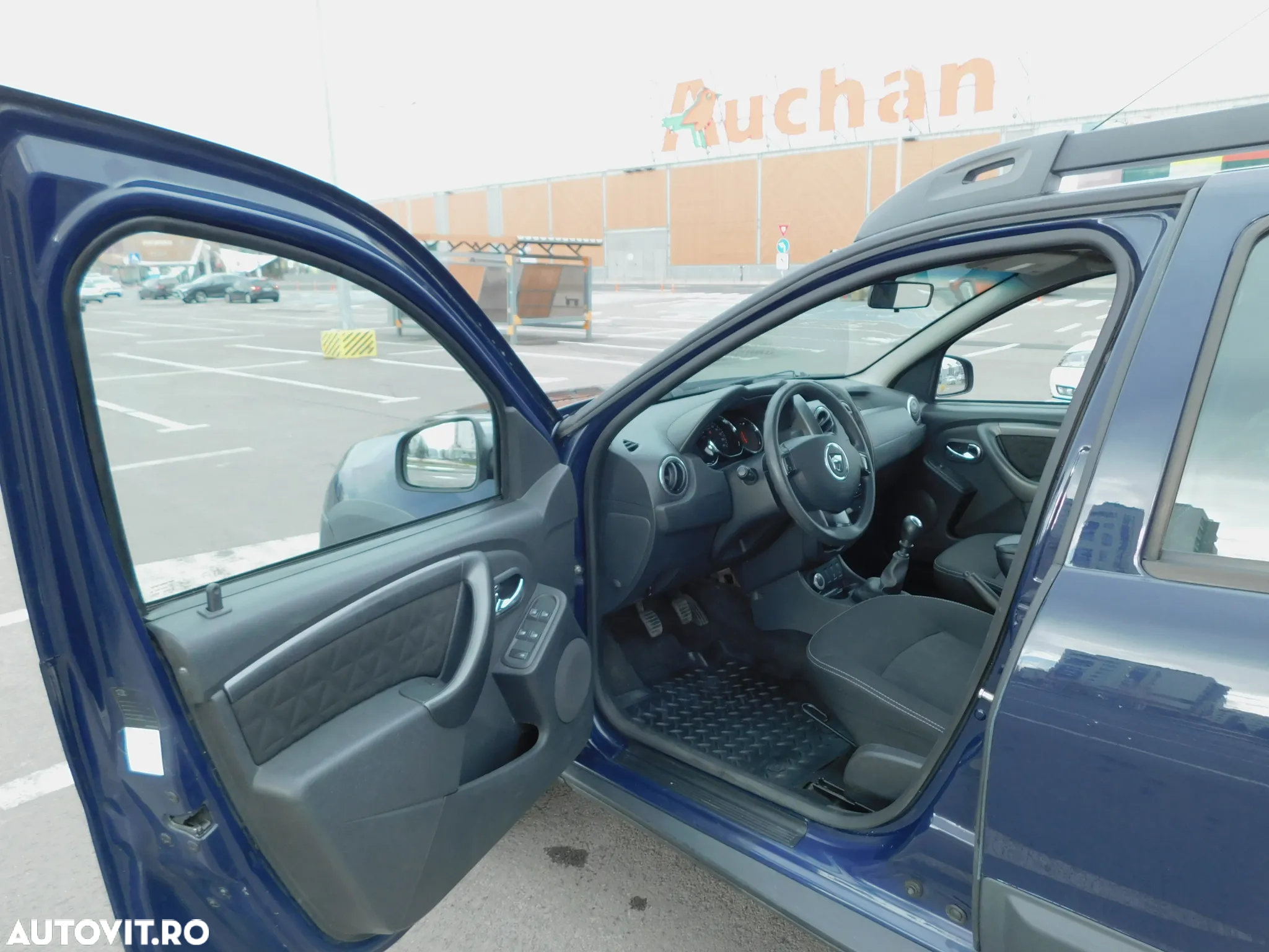 Dacia Duster 1.5 dCi 4x4 Laureate - 9