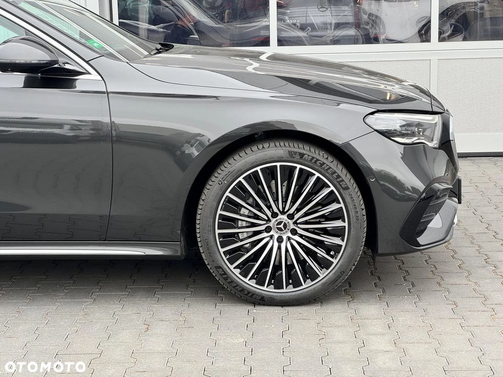 Mercedes-Benz Klasa E 300 de PHEV 4-Matic AMG 9G-Tronic - 8