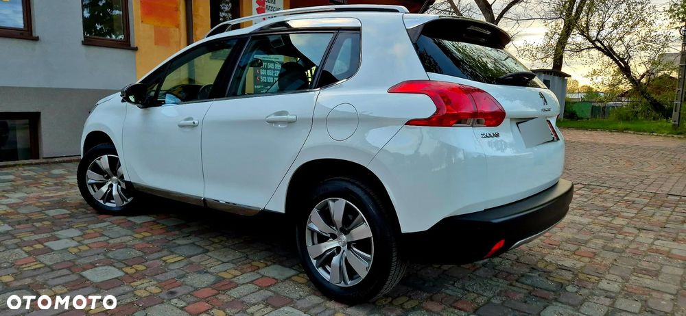 Peugeot 2008 PureTech 110 Stop&Start Allure - 3