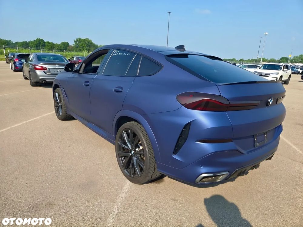BMW X6 M50i - 6