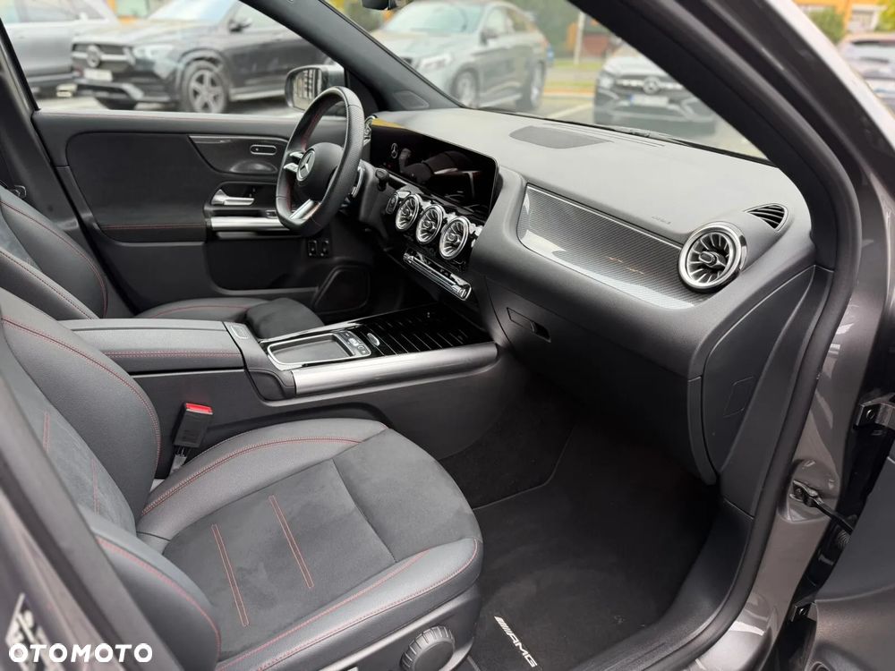 Mercedes-Benz GLA 250 e PHEV AMG Line 8G-DCT - 18