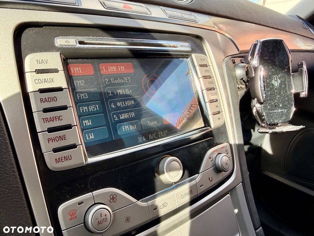 Ford S-Max - 19